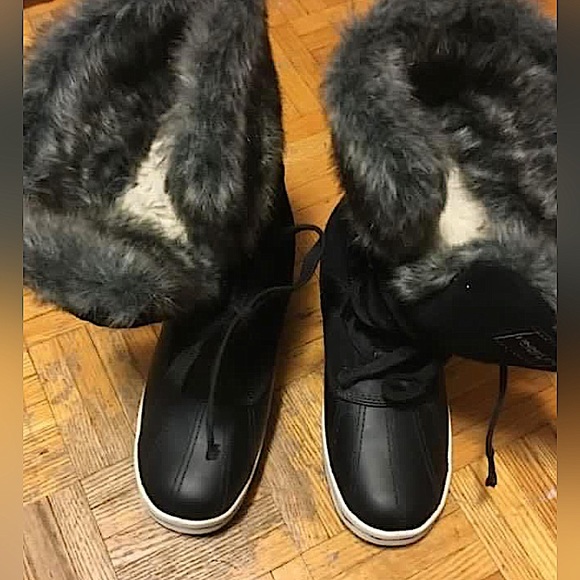 London Fog Black Fur Winter Boots - Picture 3 of 4
